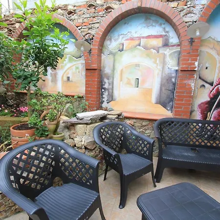 Sa Bertula Bed and Breakfast Λα Μανταλένα